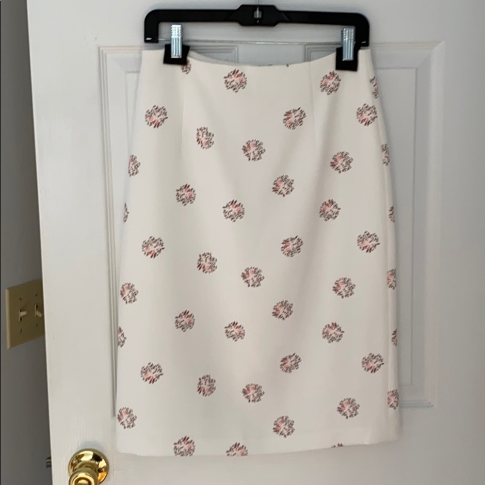 Club Monaco pencil skirt with floral print